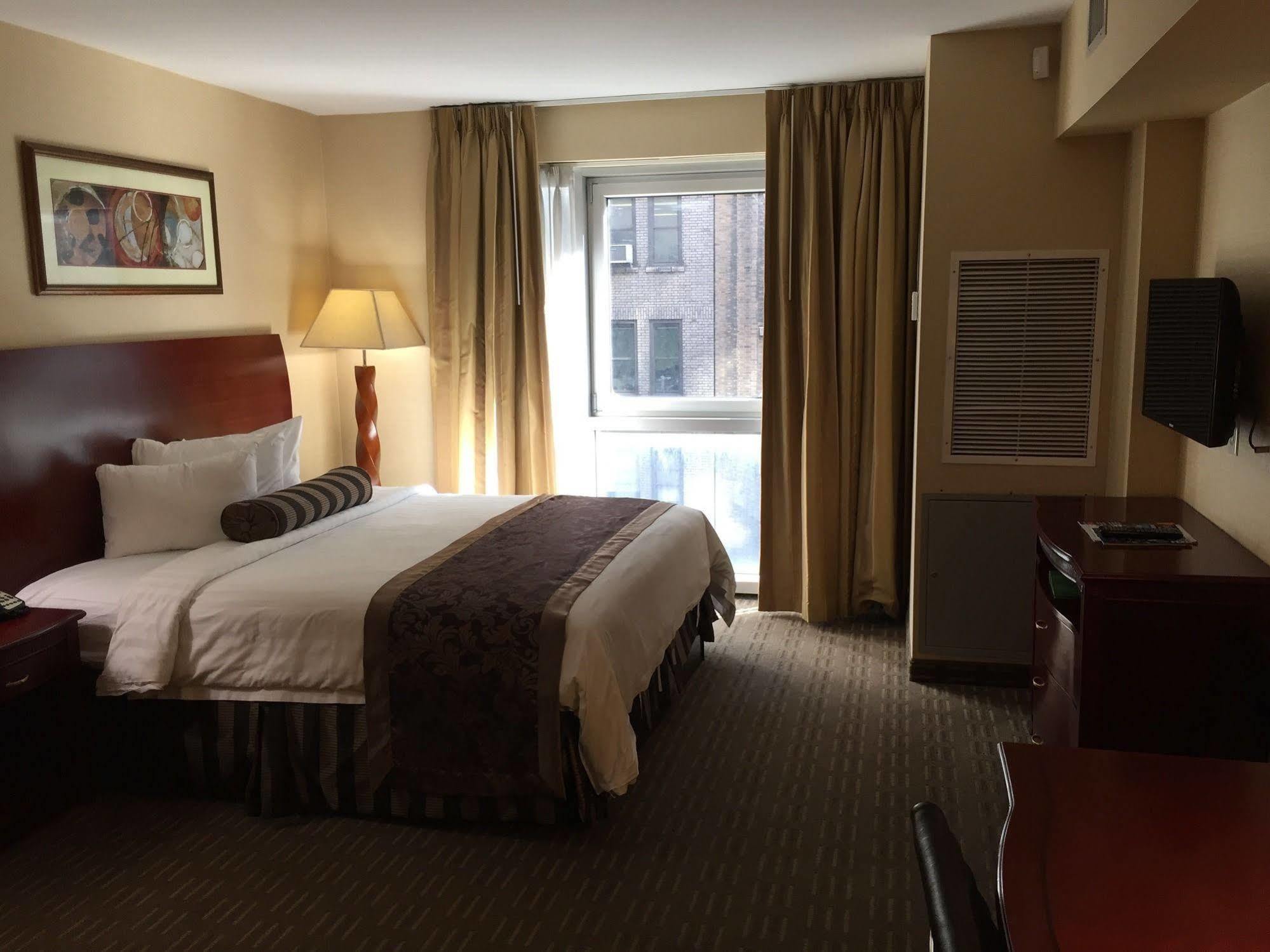 Wingate By Wyndham Manhattan Midtown Ню Йорк Екстериор снимка
